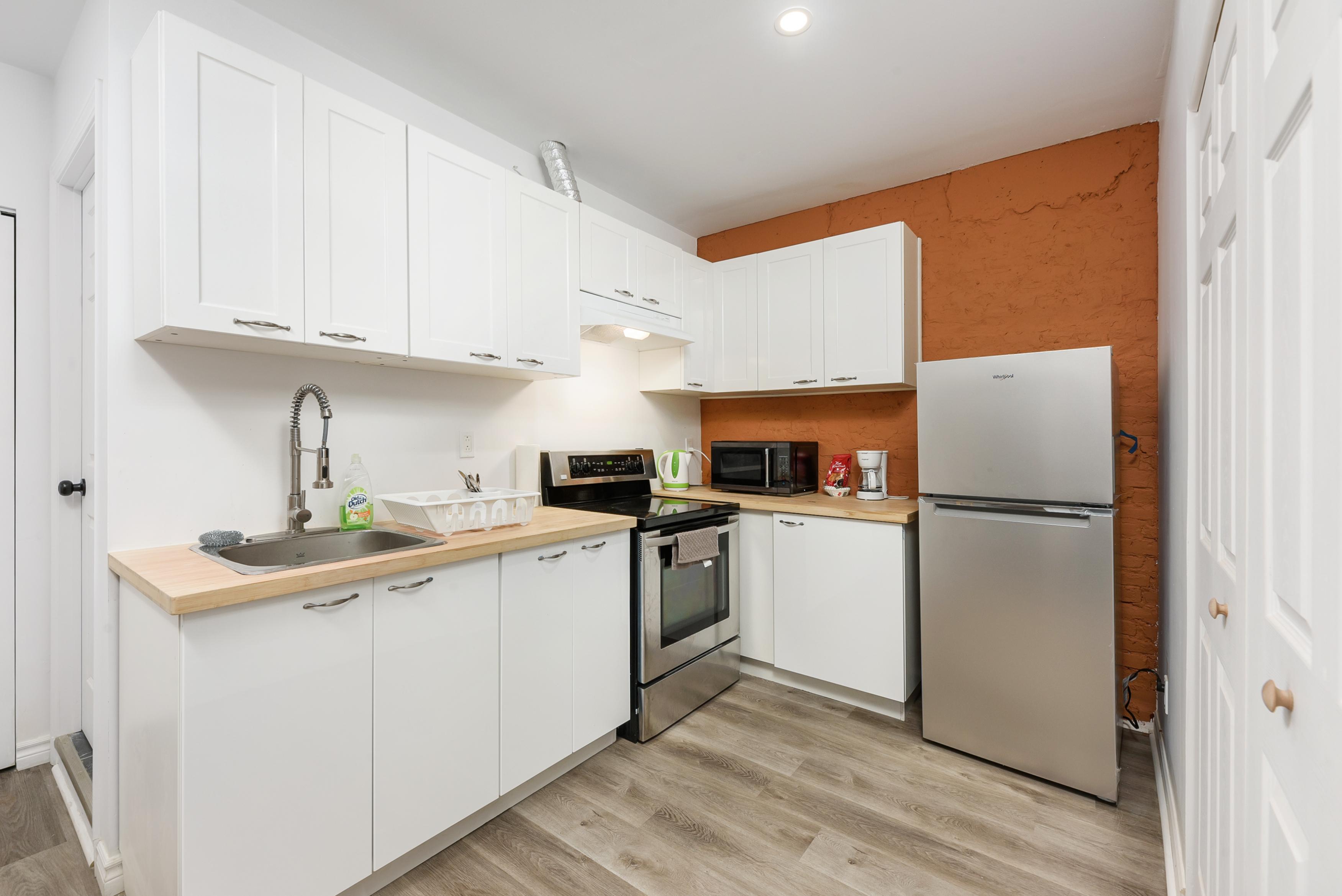 Serviced apartment 1