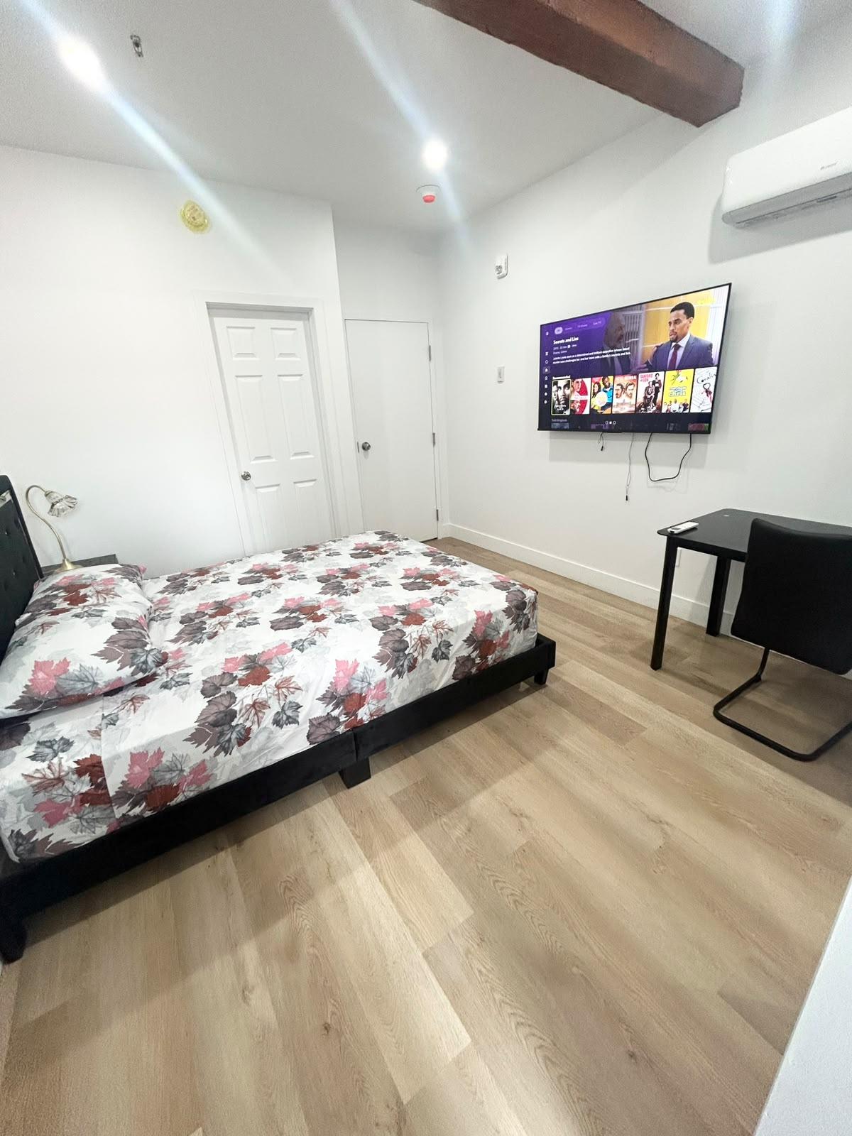 Downtown hotel room in the Plateau 103 1