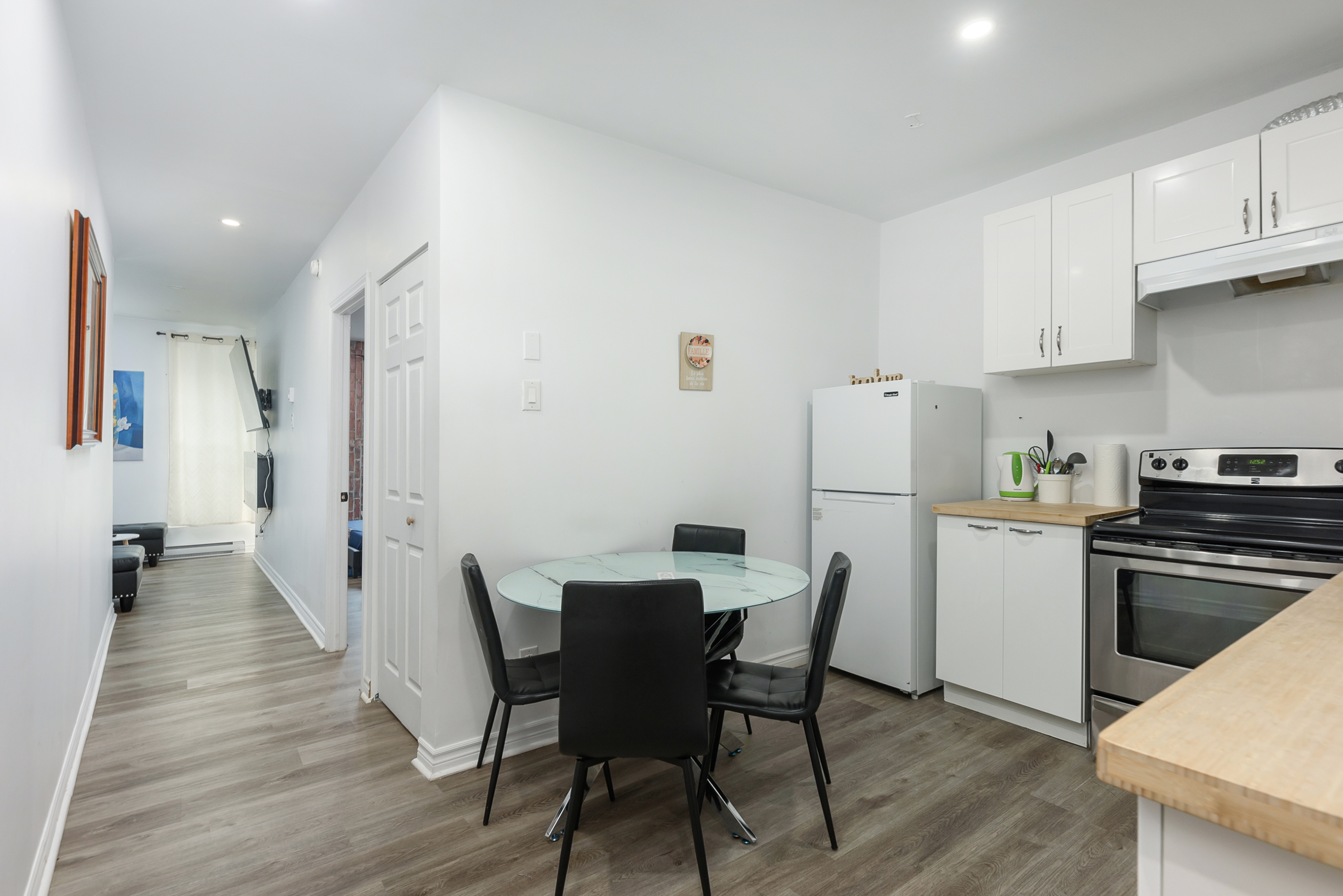 Serviced apartment 2